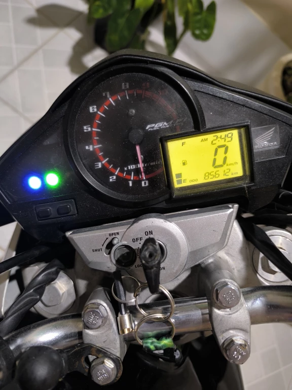 Foto HONDA CB 300R/ 300R FLEX 2014