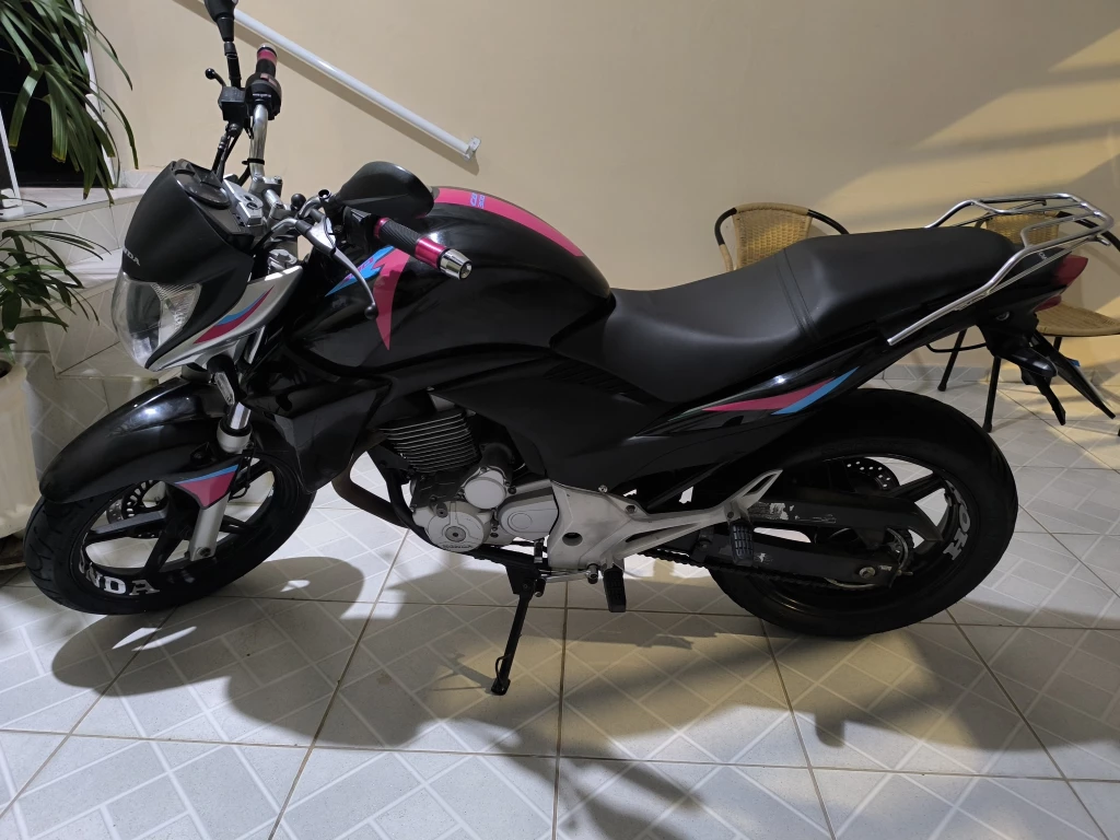 imagem moto HONDA CB 300R/ 300R FLEX 2014