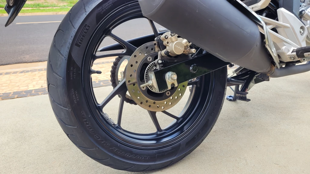 Foto HONDA CB 250 TWISTER/FLEXONE 2022