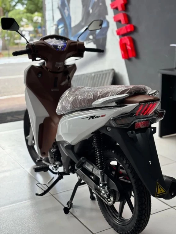 Foto SHINERAY XY 125 JET 2023