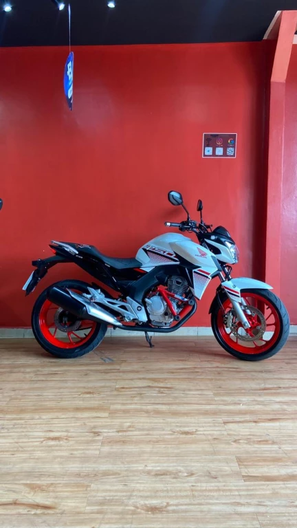 imagem moto HONDA CB 250 TWISTER/FLEXONE 2022