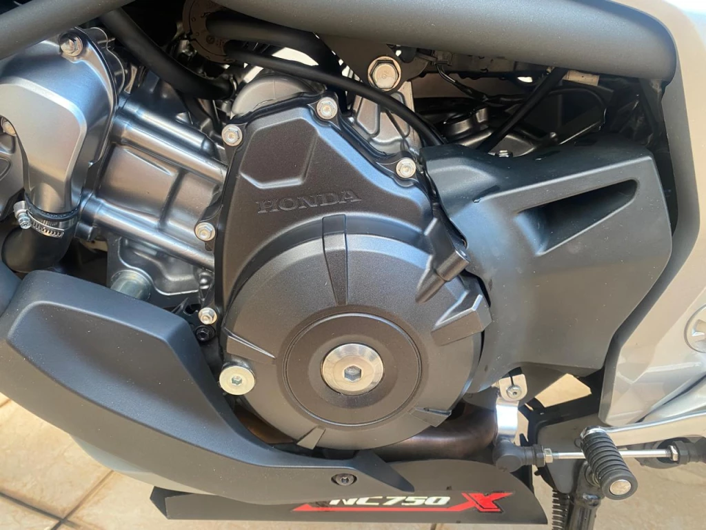 Foto HONDA NC 750X/NC 750X ABS 2022