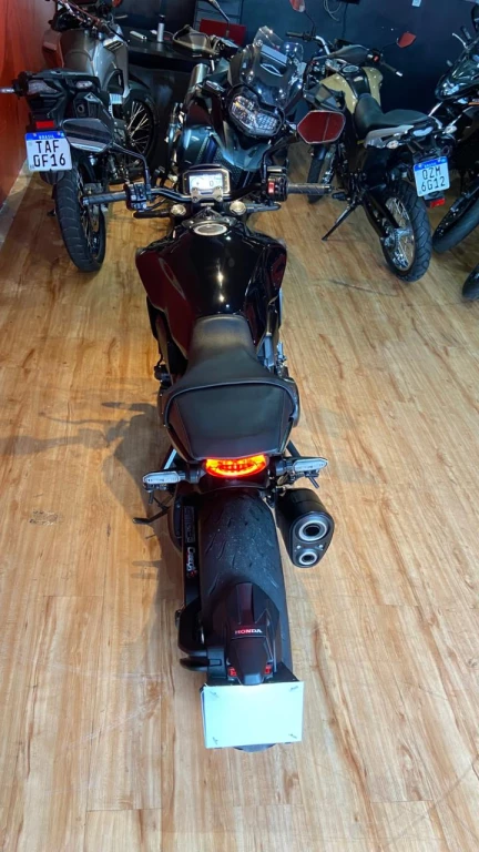 Foto HONDA CB 1000R Black Edition 2023