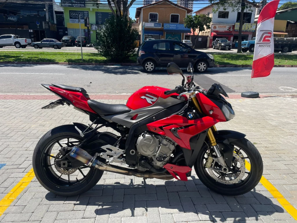 imagem moto BMW S 1000 R 2014