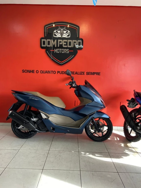 imagem moto HONDA PCX 160 DLX 2023