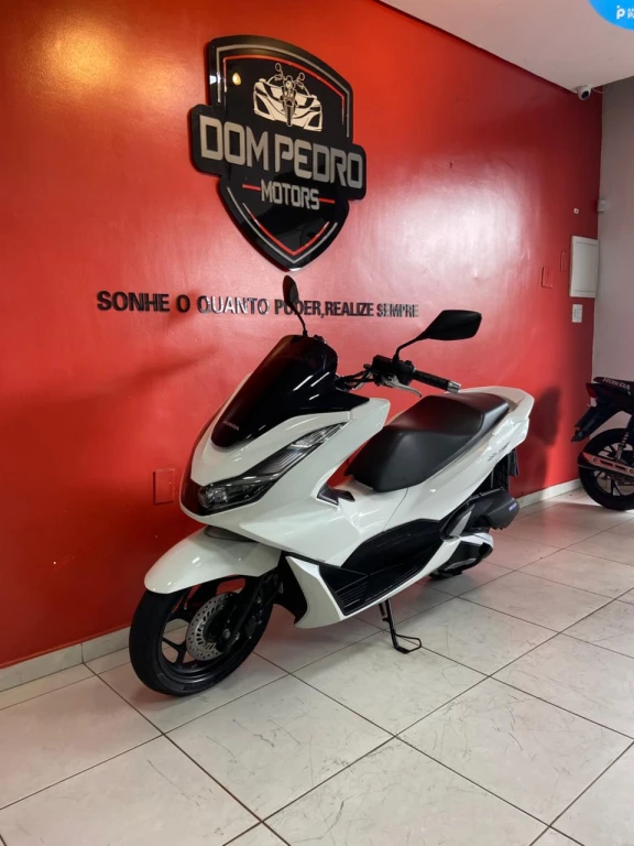 Foto HONDA PCX 160  2024