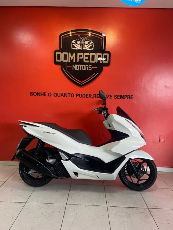 Foto HONDA PCX 160  2024