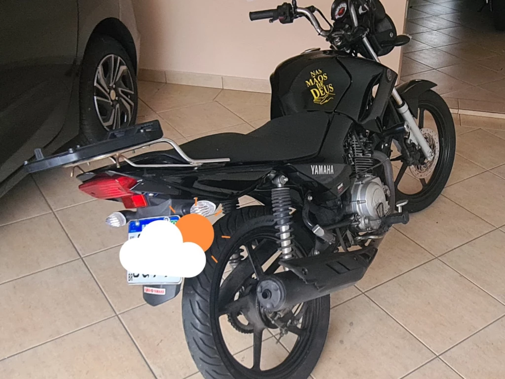Foto YAMAHA YBR 125 FACTOR ED/FACTOR EDITION 2015