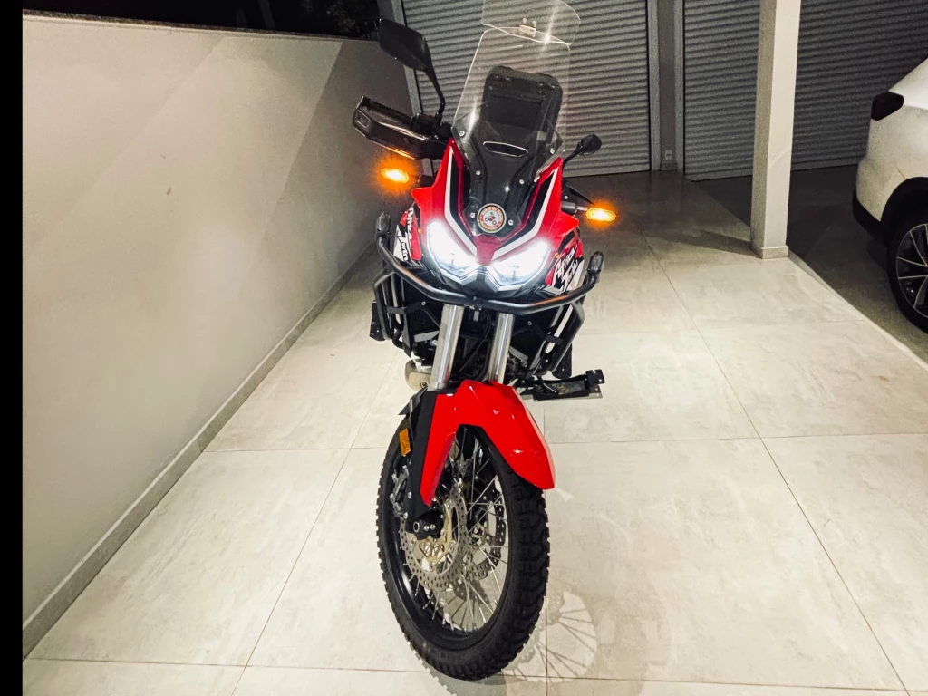 Foto HONDA CRF 1100L AFRICA TWIN 2021