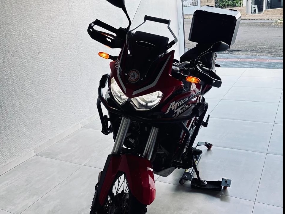 Foto HONDA CRF 1100L AFRICA TWIN 2021