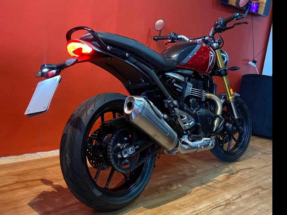 Miniatura 9