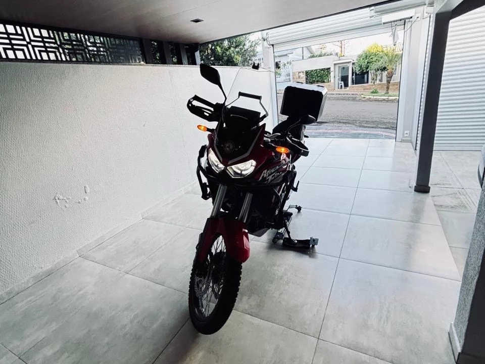 Foto HONDA CRF 1100L AFRICA TWIN 2021