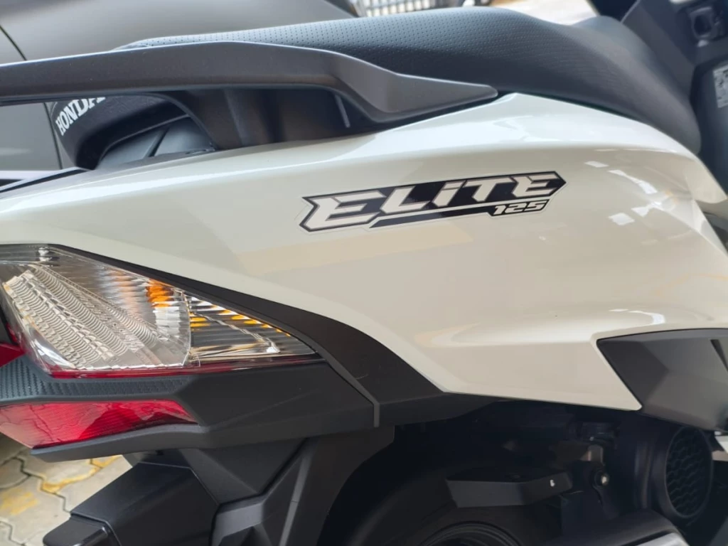 Foto HONDA ELITE 125 2025