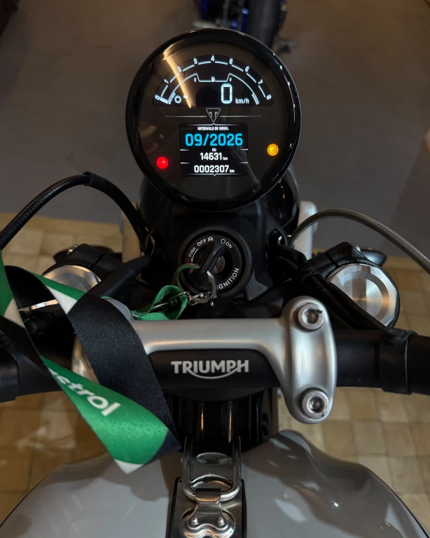 Miniatura da foto 4 - Triumph Scrambler 1200 X 2024