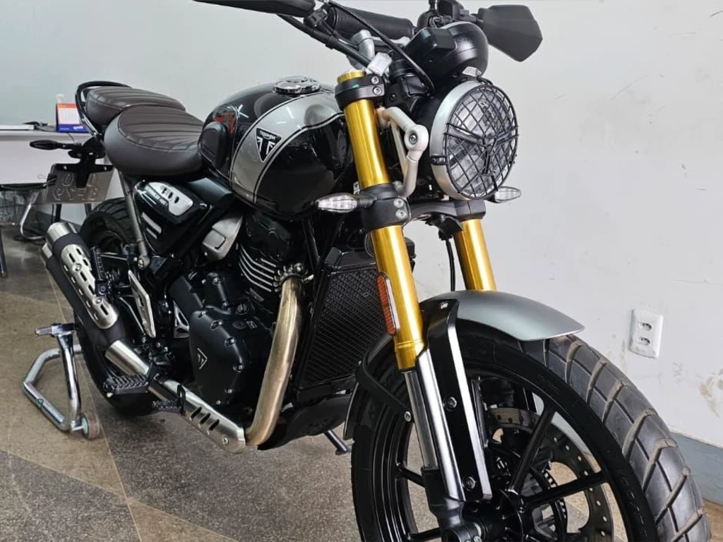 Miniatura da foto 2 - Triumph Scrambler 1200 X 2025