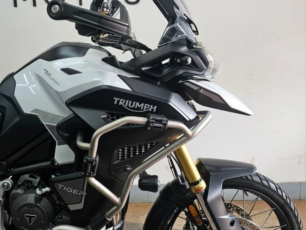 Miniatura da foto 3 - Triumph Tiger 1200 Rally Explorer 2023