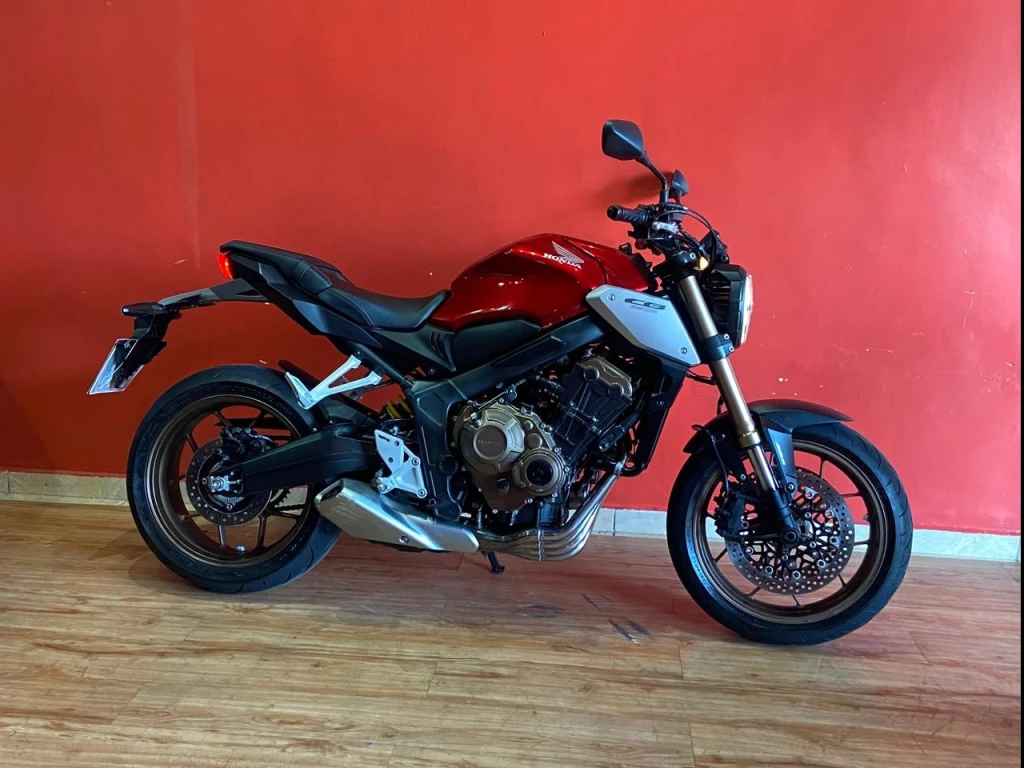 imagem moto HONDA CB 650R 2023