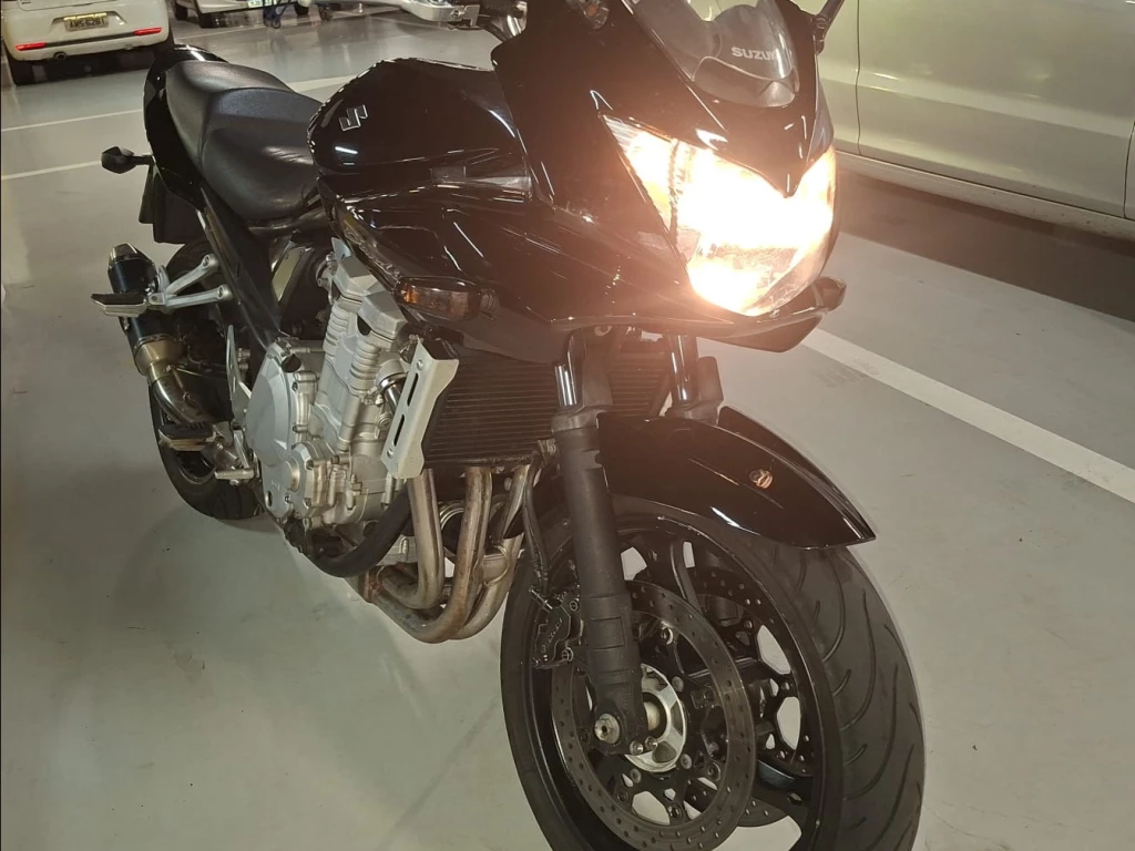 Miniatura da foto 12 - Suzuki Bandit 1250S 2010