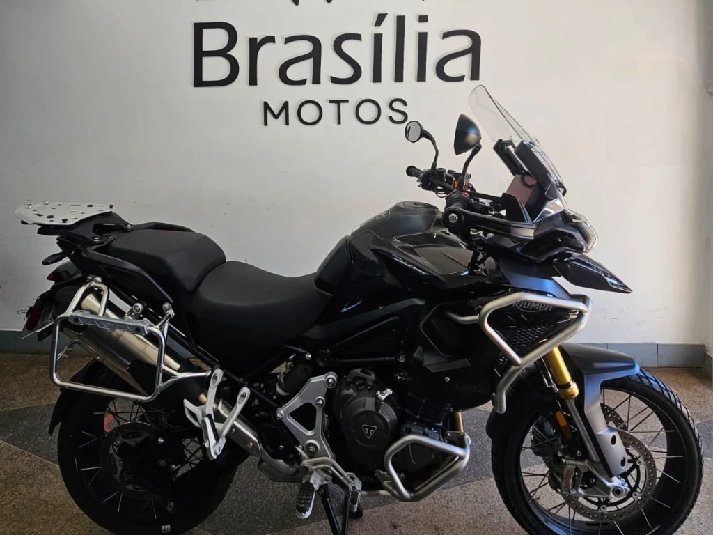 imagem moto TRIUMPH TIGER 1200 RALLY BLACK Edition 2025