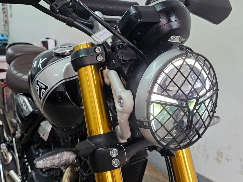 Miniatura da foto 4 - Triumph Scrambler 1200 X 2025