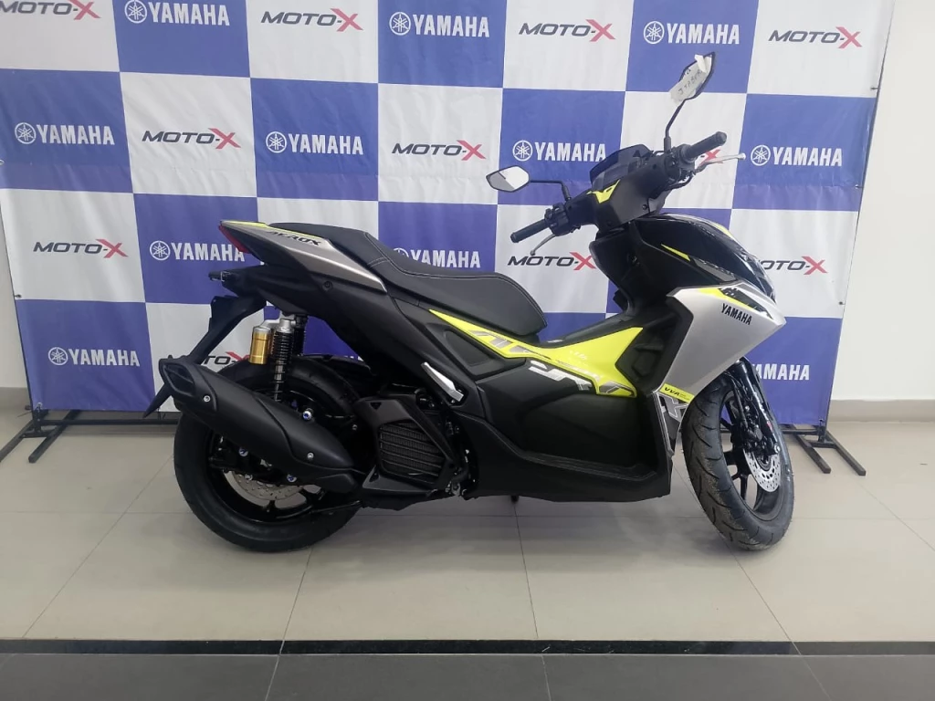Yamaha Aerox Connected ABS 2026 prata à venda no Motonline - foto 2 de 9