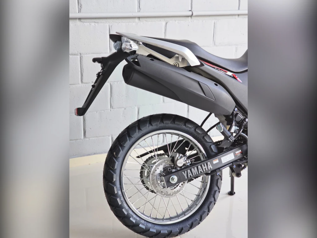 Yamaha XTZ 250 Lander Connected 2026 cinza à venda no Motonline - foto 8 de 18