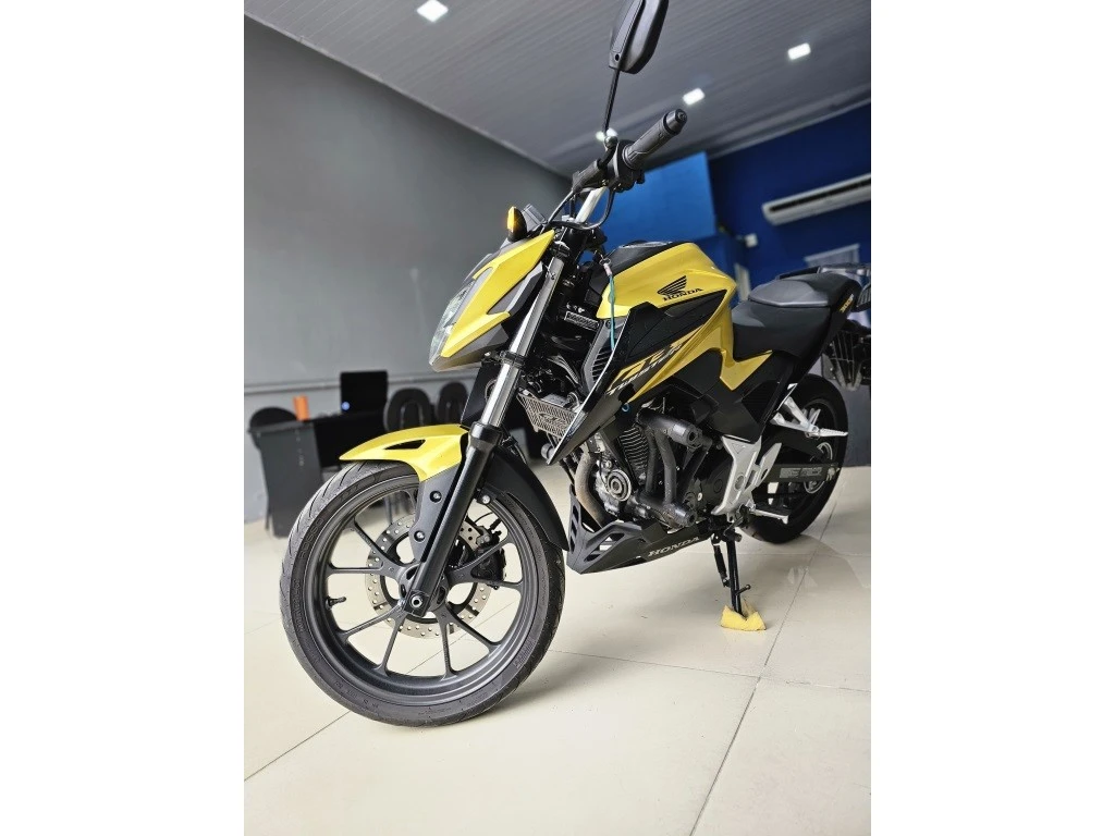 Honda CB 300F Twister Flex 2023 dourada à venda no Motonline - foto 12 de 14