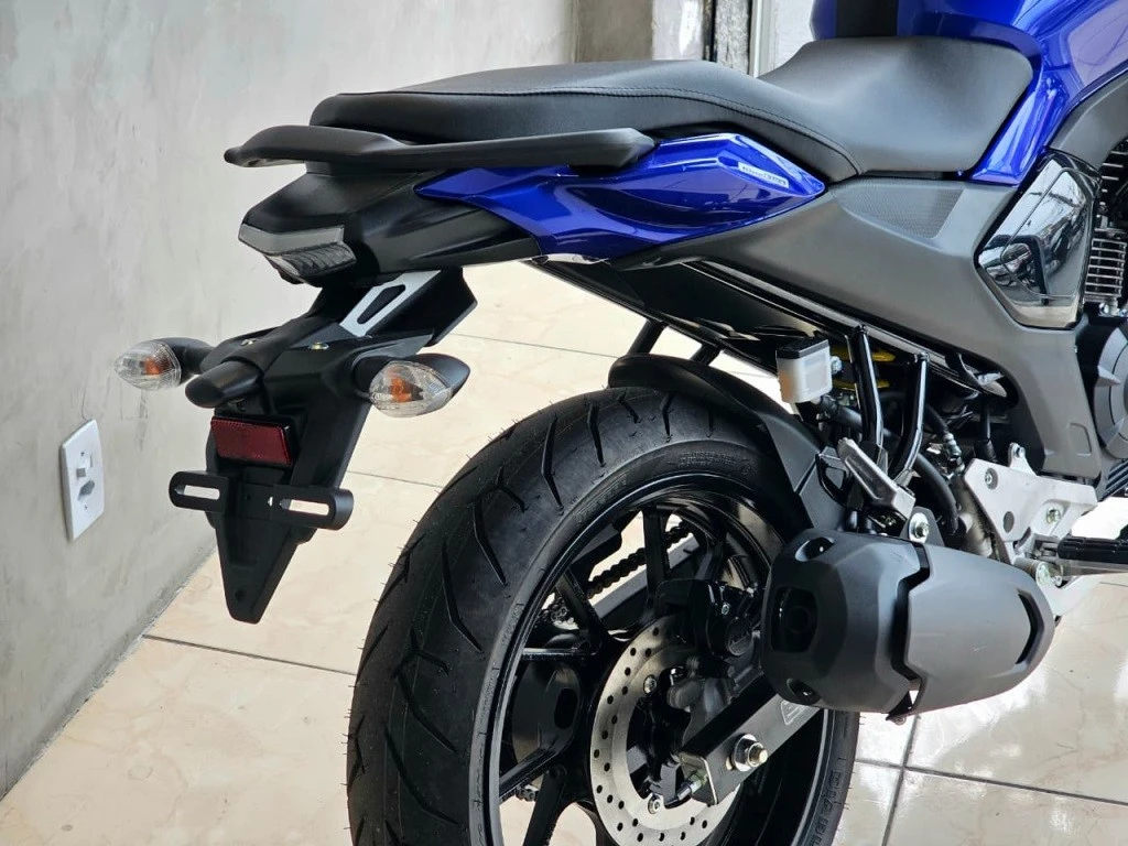 Yamaha FZ15 150 Fazer Connected Flex 2025 azul à venda no Motonline - foto 8 de 12