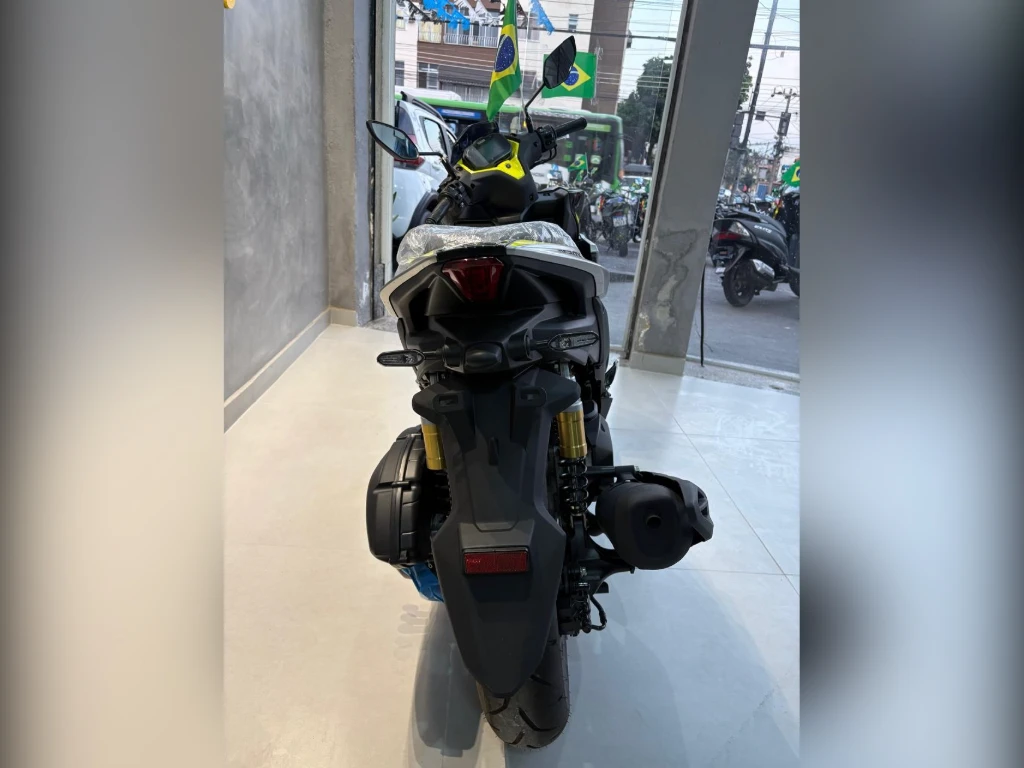 Yamaha Aerox Connected ABS 2026 prata à venda no Motonline - foto 4 de 7