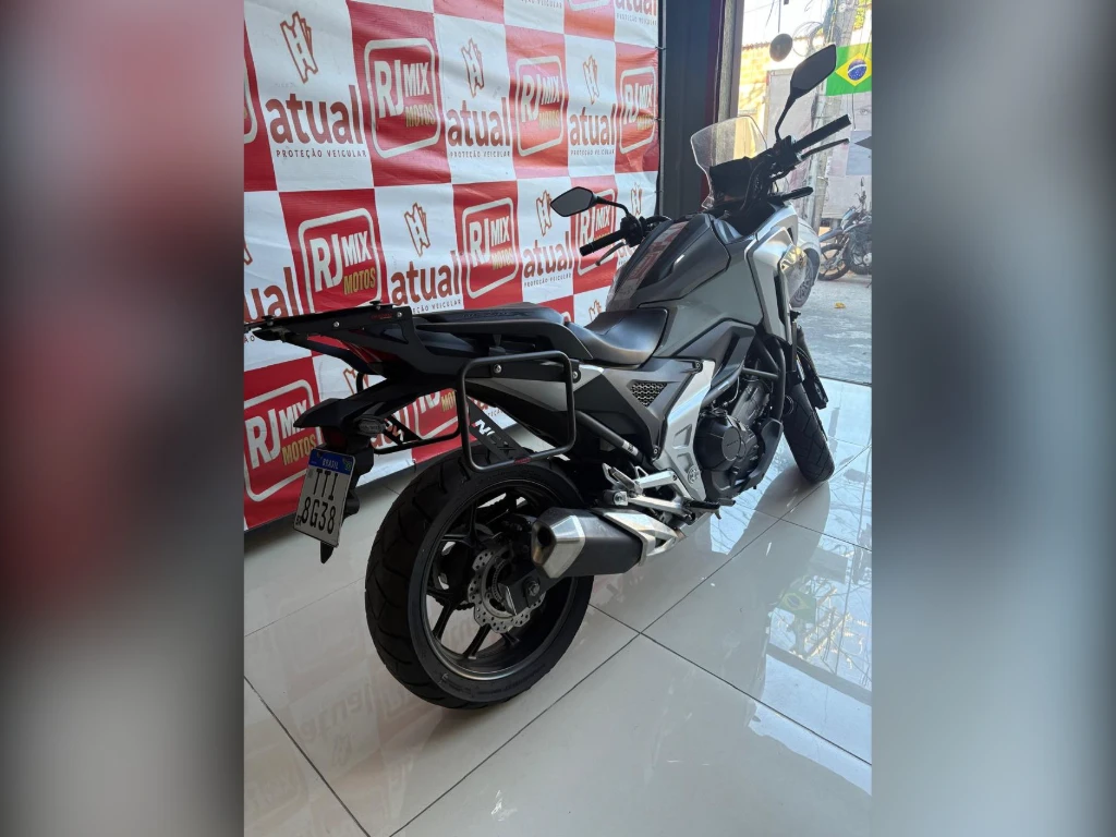 Honda NC 750X/NC 750X ABS 2025 prata à venda no Motonline - foto 9 de 11