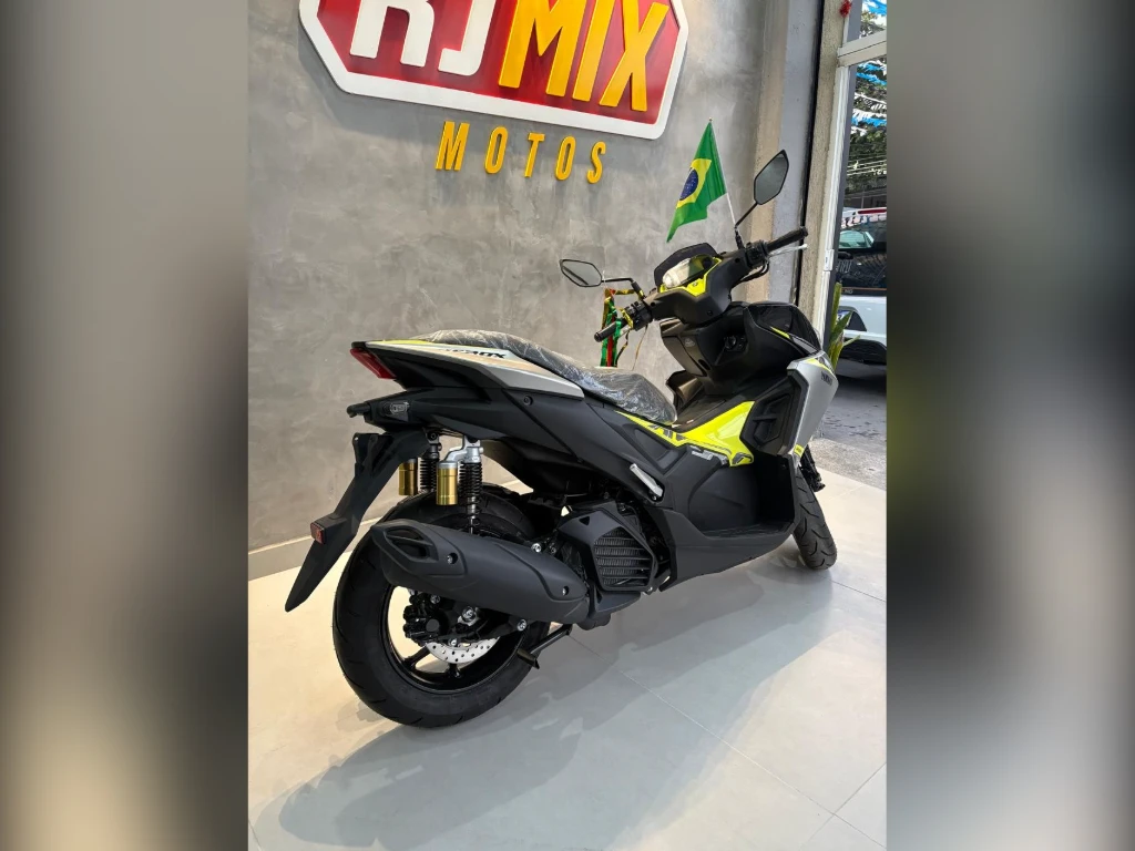 Yamaha Aerox Connected ABS 2026 prata à venda no Motonline - foto 2 de 7