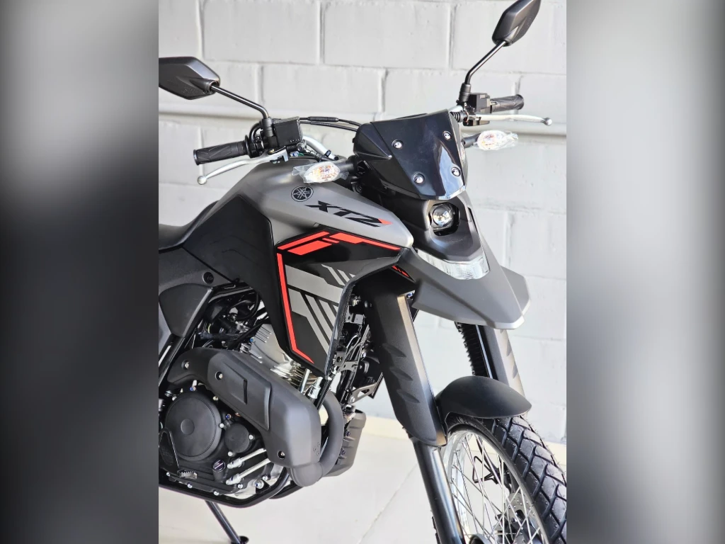 Yamaha XTZ 250 Lander Connected 2026 cinza à venda no Motonline - foto 5 de 18