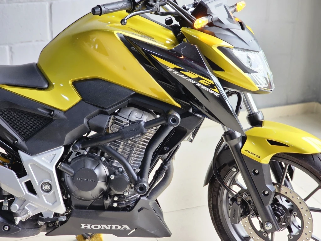Honda CB 300F Twister Flex 2023 dourada à venda no Motonline - foto 8 de 14
