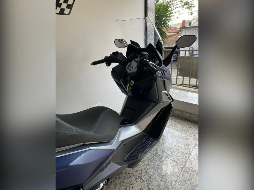 Miniatura da foto 6 - Dafra Cruisym 300 2023