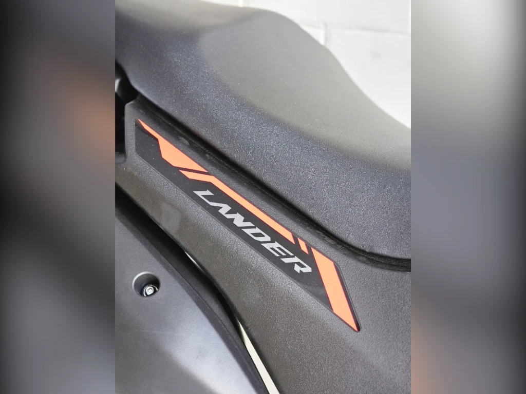 Yamaha XTZ 250 Lander Connected 2026 cinza à venda no Motonline - foto 13 de 18