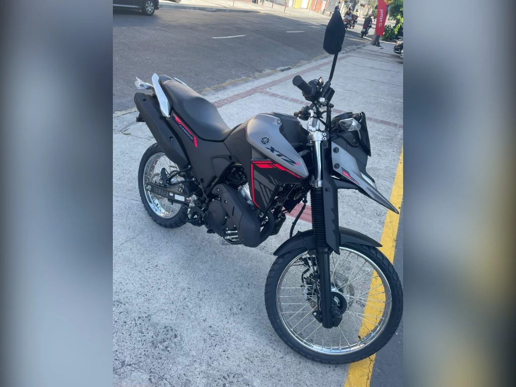 Yamaha XTZ 250 Lander Connected 2026 cinza à venda no Motonline - foto 3 de 18