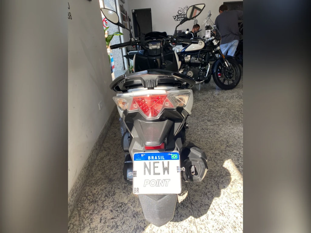 Miniatura da foto 6 - Dafra Cruisym 150 2022