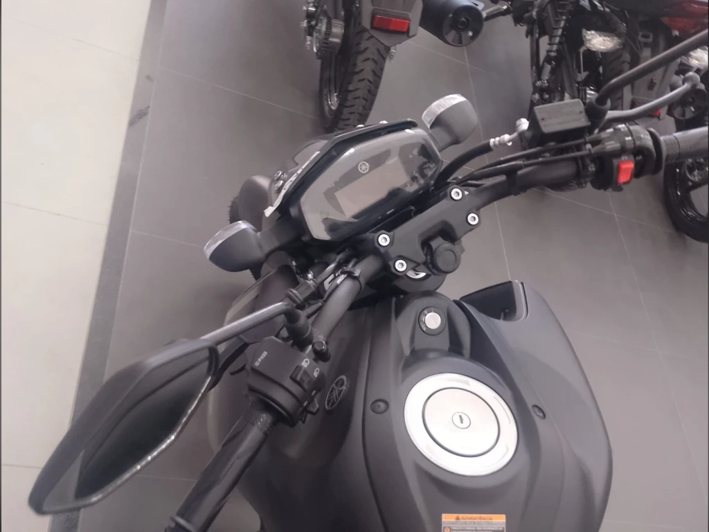 Yamaha FZ15 150 Fazer Connected Flex 2026 preta à venda no Motonline - foto 6 de 7
