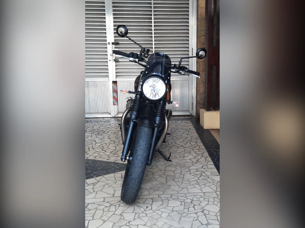 Miniatura da foto 13 - Triumph Street Twin 900cc 2020