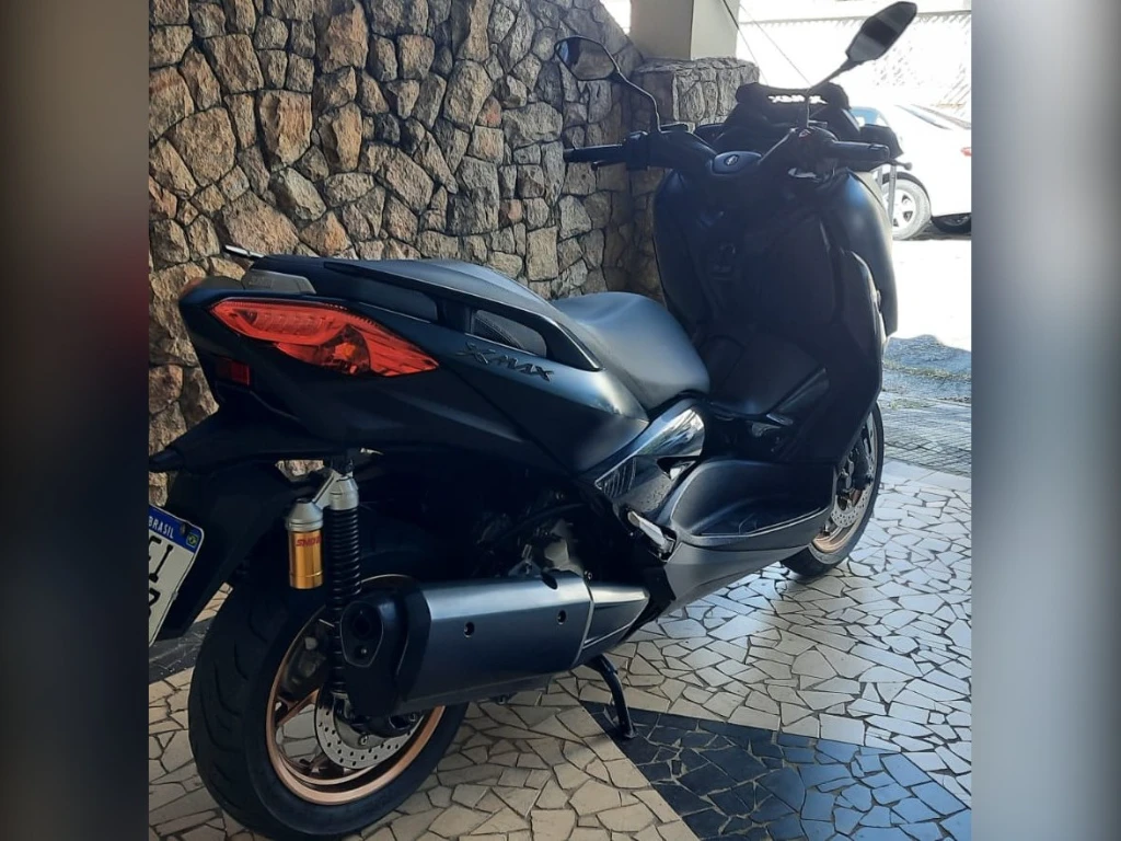 Miniatura da foto 7 - Yamaha Xmax 250 ABS 2023