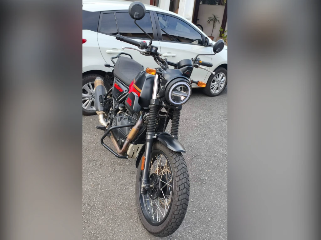 imagem moto Royal Enfield Scram 411 EFI 2023