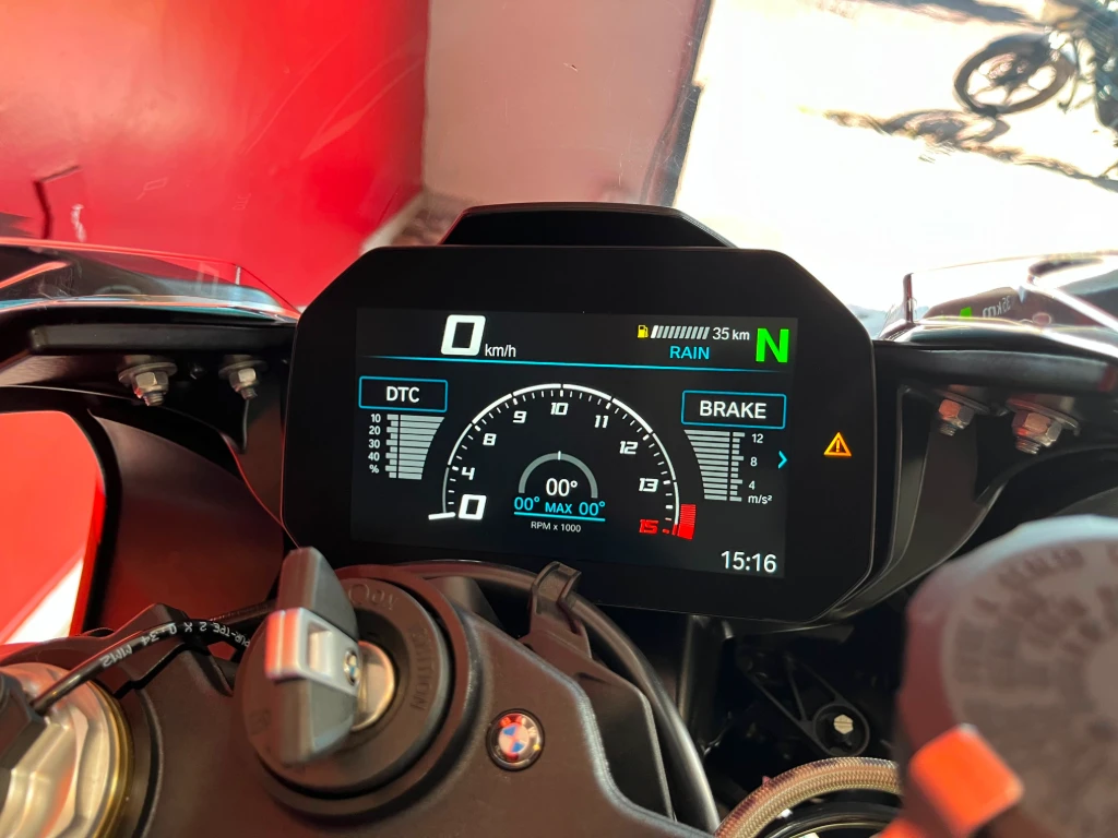 Miniatura da foto 2 - BMW S 1000 RR 2025