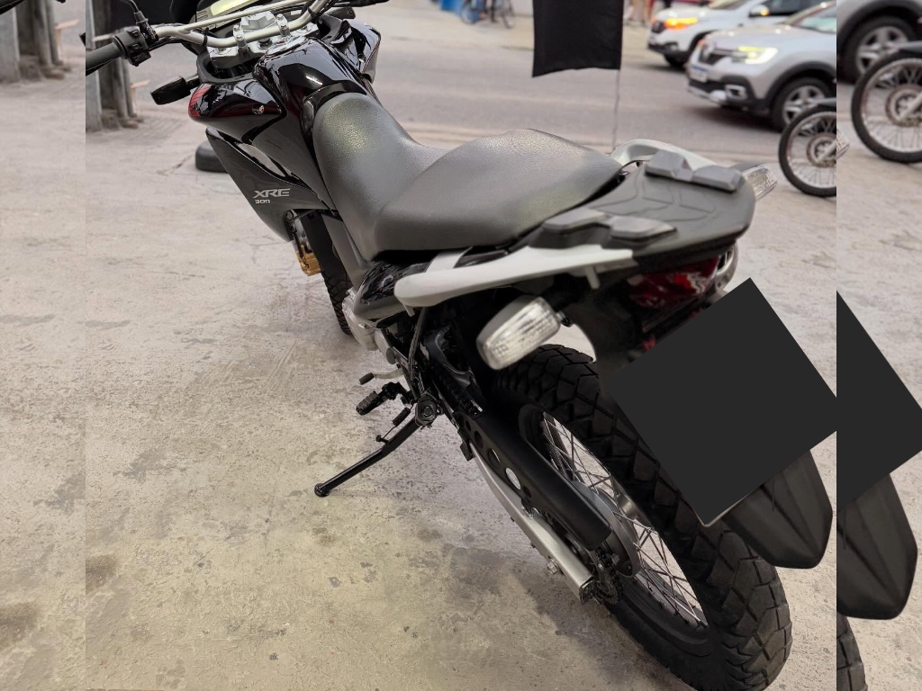 Honda XRE 300/ 300 ABS/ Flex 2011 preta à venda no Motonline - foto 4 de 4