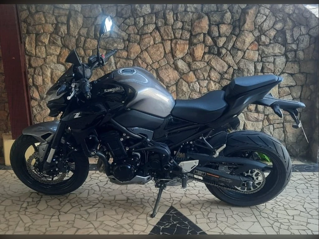 Miniatura da foto 11 - Kawasaki Z 900 2022