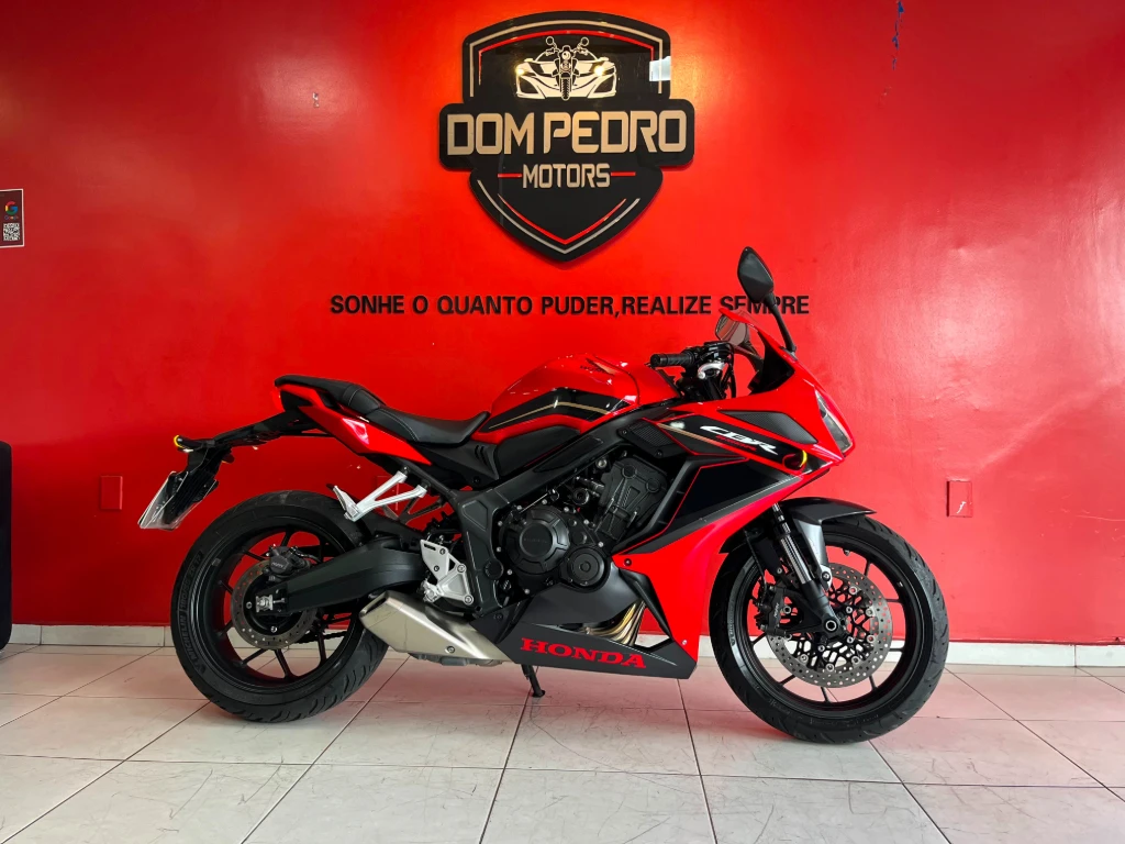 imagem moto HONDA CBR 650 R 2024
