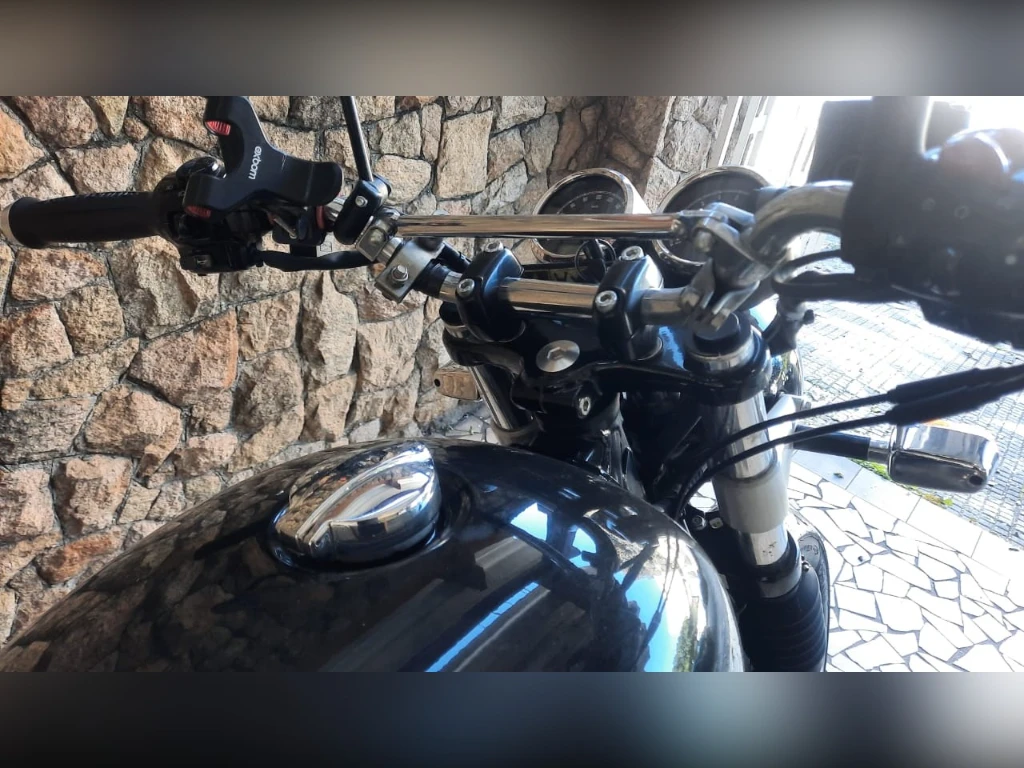 Miniatura da foto 5 - Royal Enfield Interceptor 650 Standard 2025