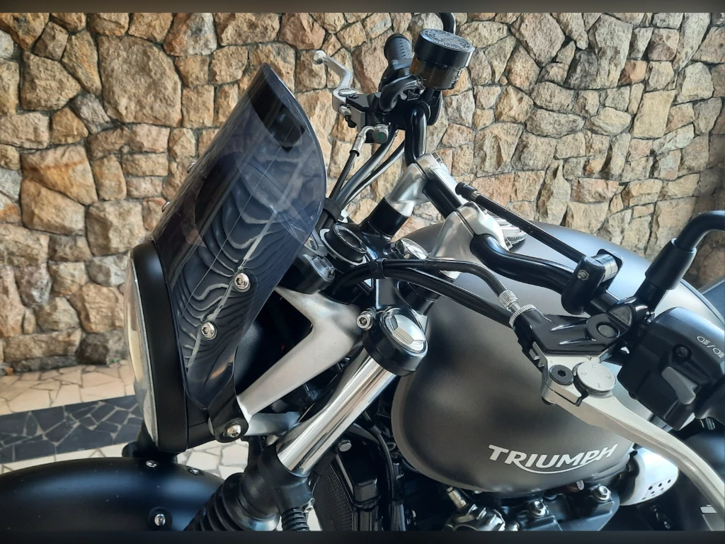 Miniatura da foto 9 - Triumph Street Twin 900cc 2020