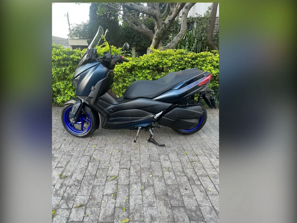 Yamaha Xmax 250 ABS 2024 azul à venda no Motonline - foto 6 de 9