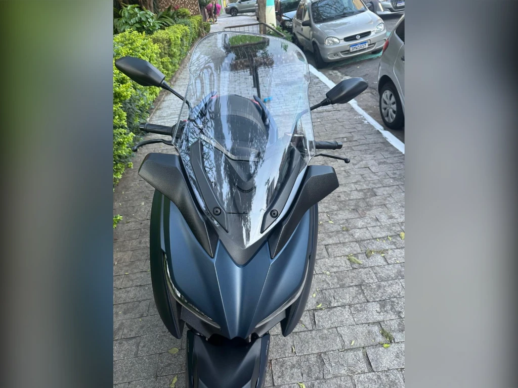 Yamaha Xmax 250 ABS 2024 azul à venda no Motonline - foto 5 de 9