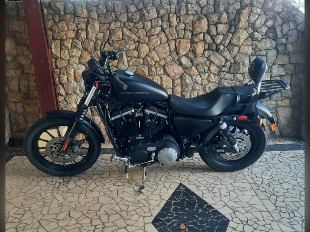 Miniatura da foto 2 - Harley-Davidson XL 883N Iron 2010